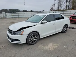 Volkswagen Jetta SE 1.4L 4 2017