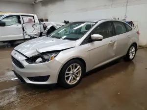 Ford Focus SE 2.0L 4 2016