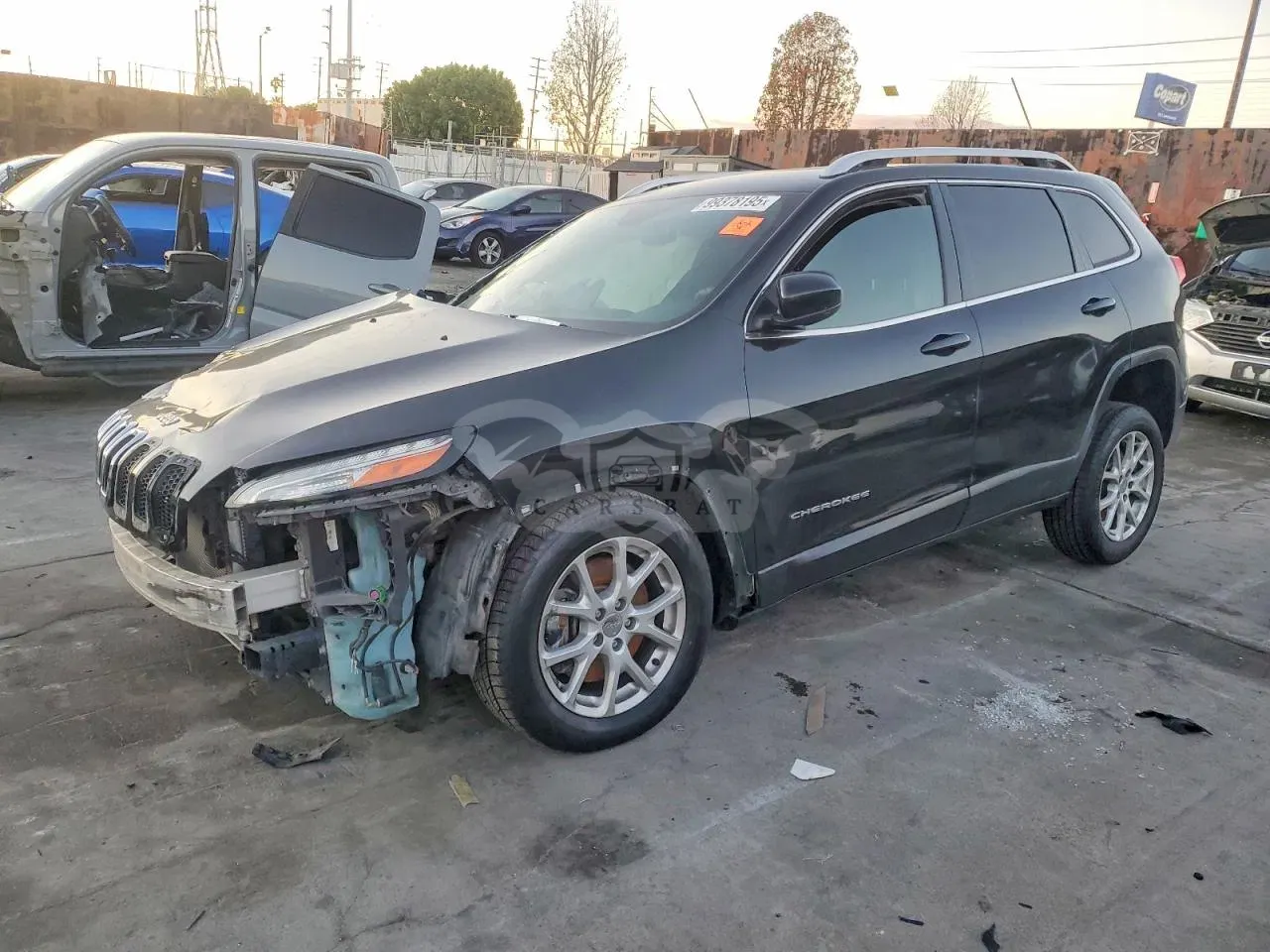Jeep Cherokee LATITUDE 3.2L 6 2016