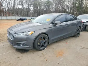 Ford Fusion SE 2.5L 4 2016