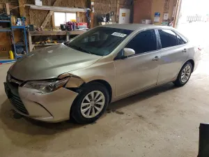 Toyota Camry LE 2.5L 4 2015