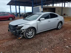 Nissan Maxima S 3.5L 6 2011