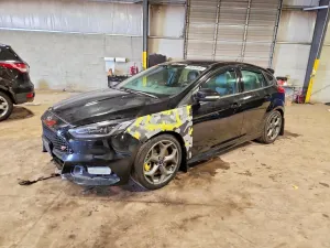 Ford Focus ST 2.0L 4 2016