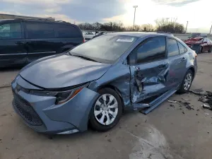 Toyota Corolla LE 1.8L 4 2021