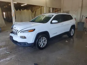 Jeep Cherokee LATITUDE PLUS 2.4L 4 2018