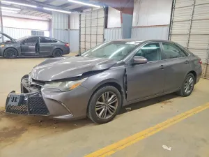 Toyota Camry LE 2.5L 4 2015