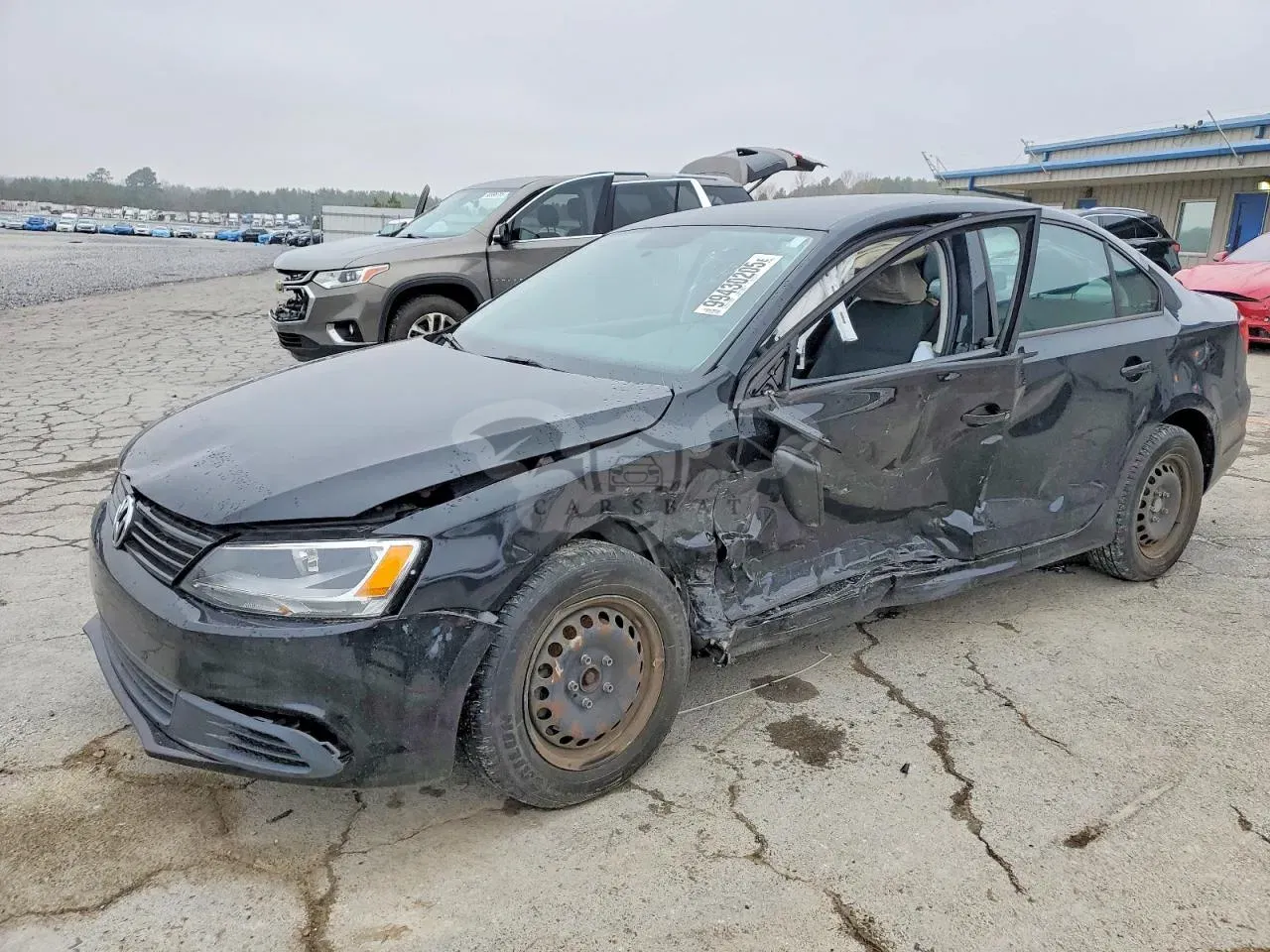 Volkswagen Jetta BASE 2.0L 4 2013