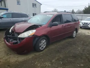 Toyota Sienna 3.5L 6 2010