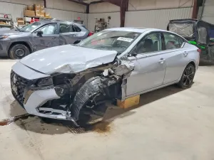 Nissan Altima SR 2.5L 4 2023