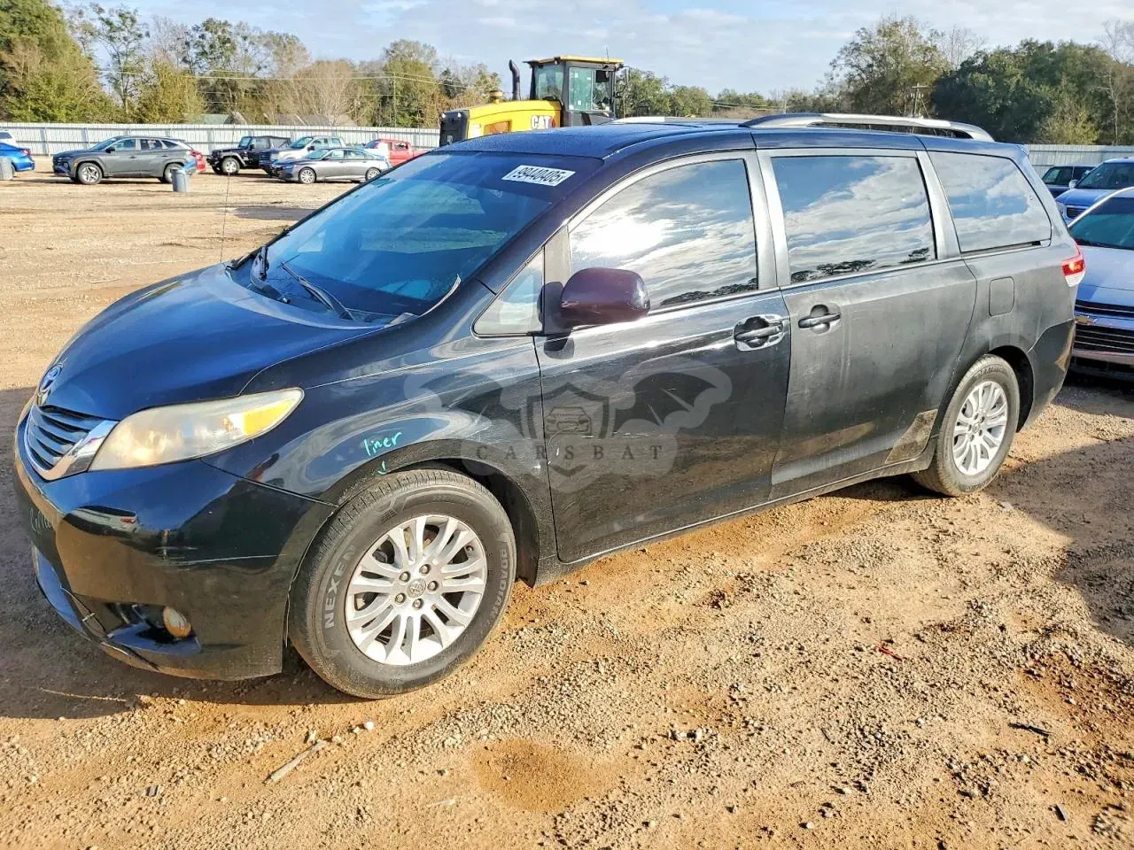 Toyota Sienna XLE 3.5L 6 2013