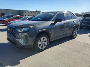 Toyota Rav4 LE 2.5L 4 2019