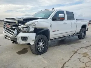 GMC Sierra K2500 SLT 6.6L 8 2016