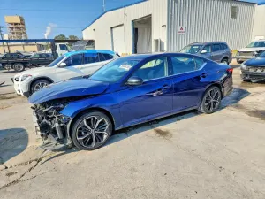 Nissan Altima SR 2.5L 4 2023