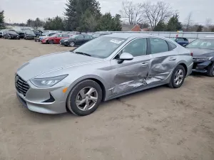 Hyundai Sonata SE 2.5L 4 2022