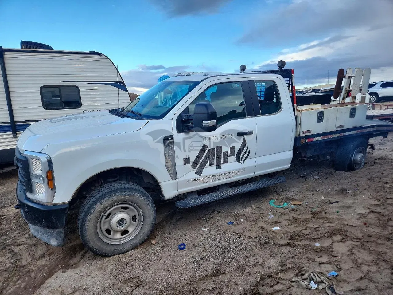 Ford F-350 SUPER DUTY 7.3L 8 2024