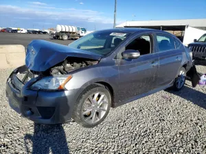 Nissan Sentra S 1.8L 4 2015