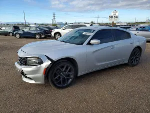Dodge Charger SXT 3.6L 6 2020