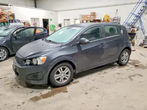 Chevrolet Aveo (Sonic) LT 1.4L 4 2016