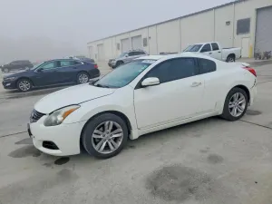 Nissan Altima 2.5L 4 2013