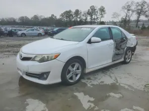 Toyota Camry BASE 2.5L 4 2012