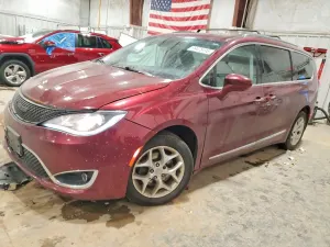 Chrysler Pacifica 3.6L 6 2017