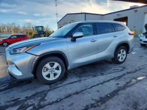 Toyota Highlander HYBRID LE 2.5L 4 2020