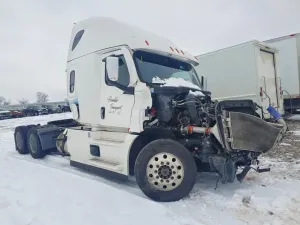 Freightliner Cascadia 14.8L 6 2023