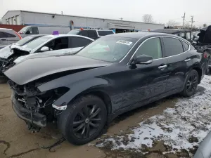 Infiniti Q70 3.7 3.7L 6 2016