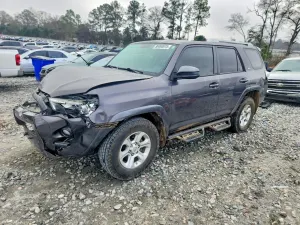 Toyota 4Runner SR5 4.0L 6 2018
