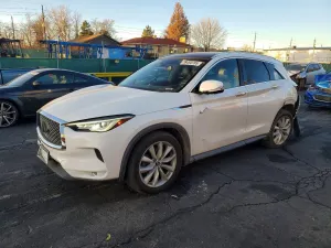 Infiniti QX50 ESSENTIAL 2.0L 4 2019