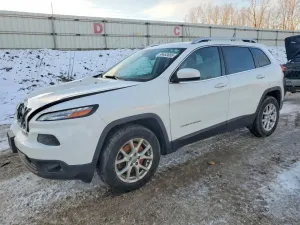 Jeep Cherokee LATITUDE 3.2L 6 2015