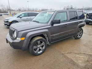 Jeep Patriot LATITUDE 2.0L 4 2015
