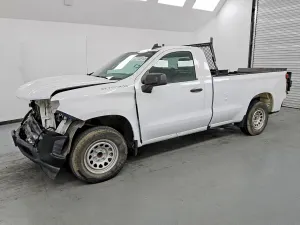 Chevrolet Silverado 1500 C1500 4.3L 6 2020