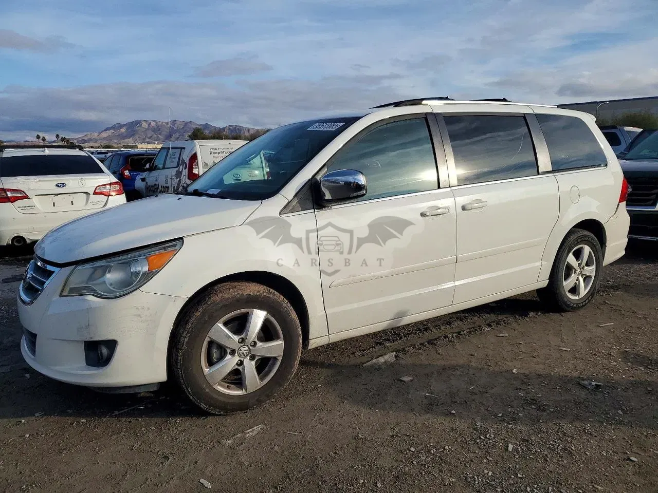 Volkswagen Routan SEL PREMIUM 4.0L 6 2009