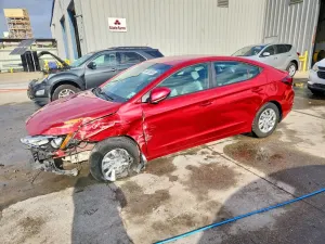 Hyundai Elantra SE 2.0L 4 2020