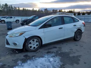 Ford Focus S 2.0L 4 2014