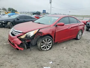 Hyundai Sonata SE 2.4L 4 2013