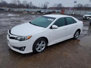 Toyota Camry L 2.5L 4 2013