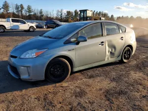 Toyota Prius 1.8L 4 2015
