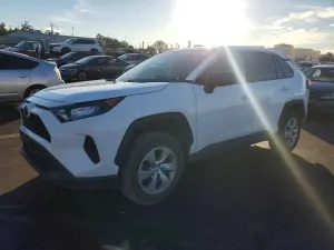 Toyota Rav4 LE 2.5L 4 2022