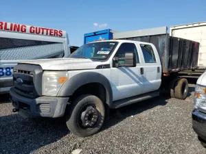 Ford F-450 SUPER DUTY 6.8L 10 2015