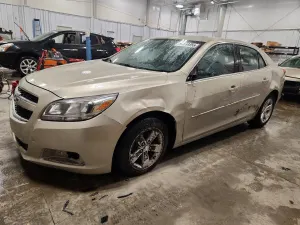 Chevrolet Malibu LS 2.5L 4 2013
