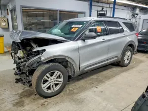 Ford Explorer XLT 2.3L 4 2022