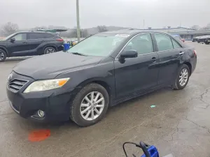 Toyota Camry BASE 2.5L 4 2011