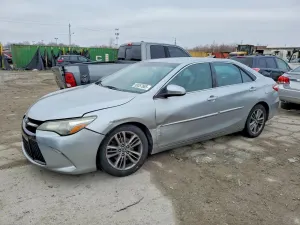 Toyota Camry LE 2.5L 4 2016