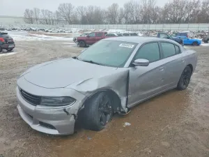 Dodge Charger SXT 3.6L 6 2016