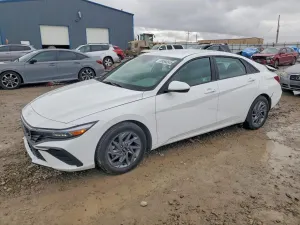 Hyundai Elantra SEL 2.0L 4 2024