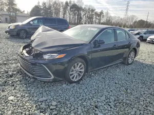 Toyota Camry LE 2.5L 4 2023