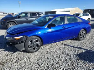 Hyundai Elantra SEL SPORT 2.0L 4 2025