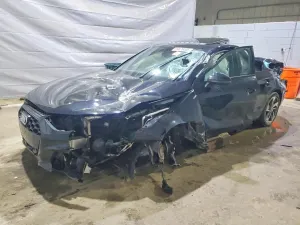 Audi A4 2.0L 4 2021